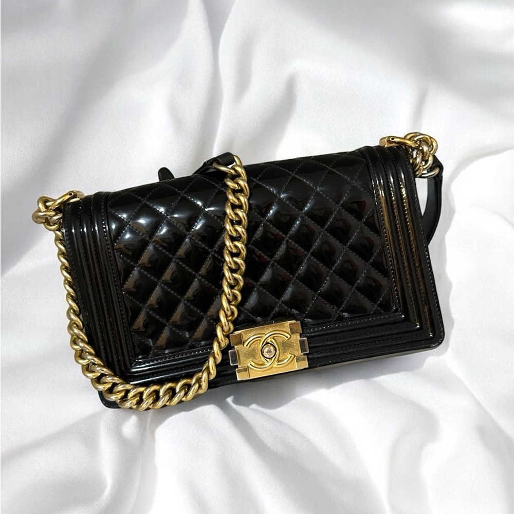 CHANEL Medium Boy Bag Patent Leather with Box